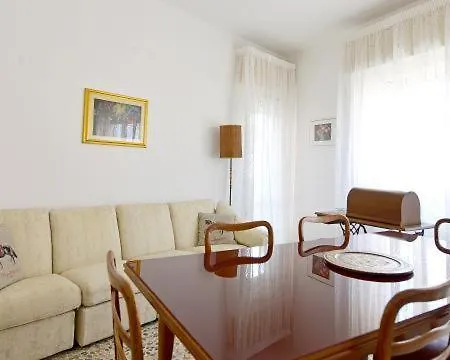 Gigliola Апартаменты *